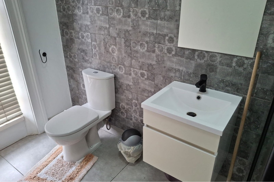 To Let 1 Bedroom Property for Rent in Port Elizabeth Central Eastern Cape